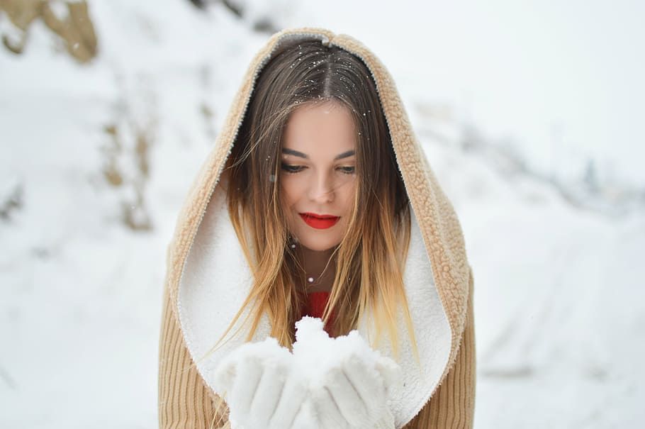 Лицом к зиме: как уберечь кожу от мороза