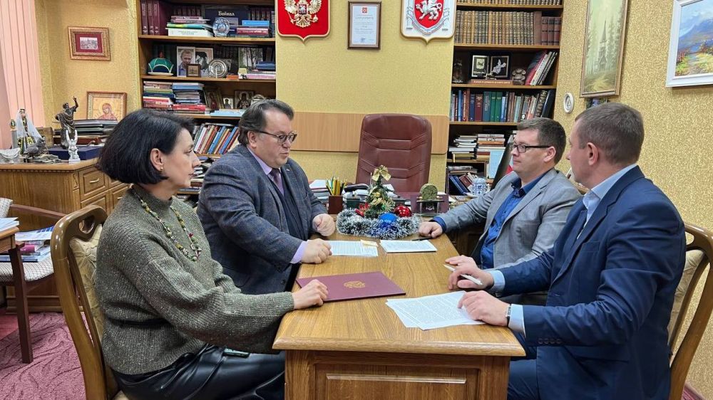 Сотрудничество архивистов Республики Крым и Херсонской области продолжается