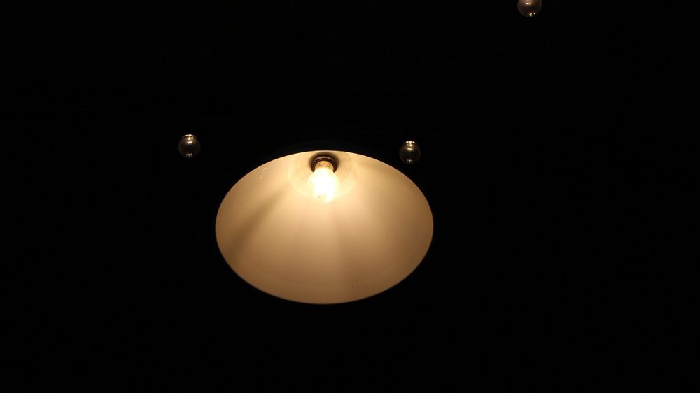 В Симферополе 17 января отключат свет на 23 улицах