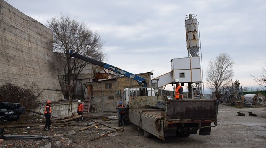 Власти в январе снесут бетонный завод в Симеизе