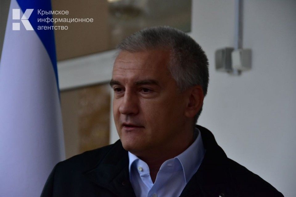 Аксёнов прокомментировал призывы Зеленского дать Киеву тяжёлое вооружение для захвата Крыма