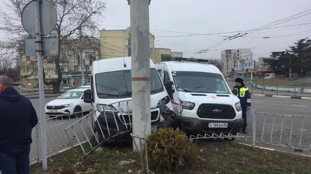Прокуратура взяла на контроль ДТП с участием «скорой» в центре Симферополя