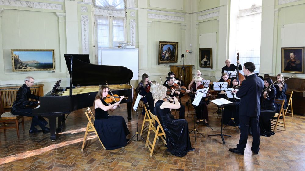 Концерты Камерного оркестра Крымской филармонии прошли в Симферополе