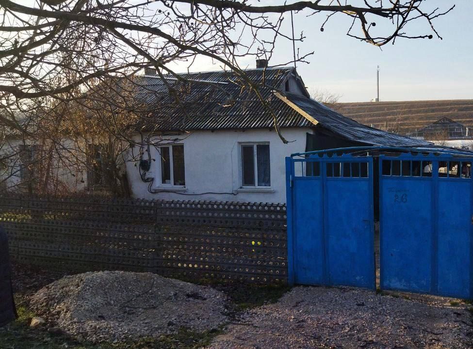 Главе СК России доложат о результатах проверки информации о выдаче сироте непригодного для жизни дома в Крыму