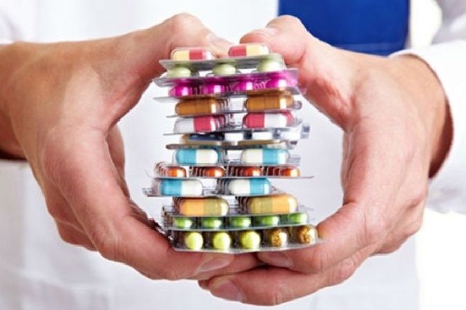 Власти Севастополя берут на контроль наличие детских лекарств в городских аптеках