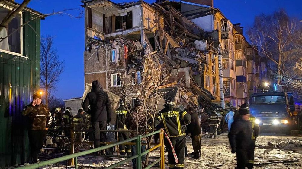 Число жертв при взрыве в пятиэтажке в Тульской области достигло восьми
