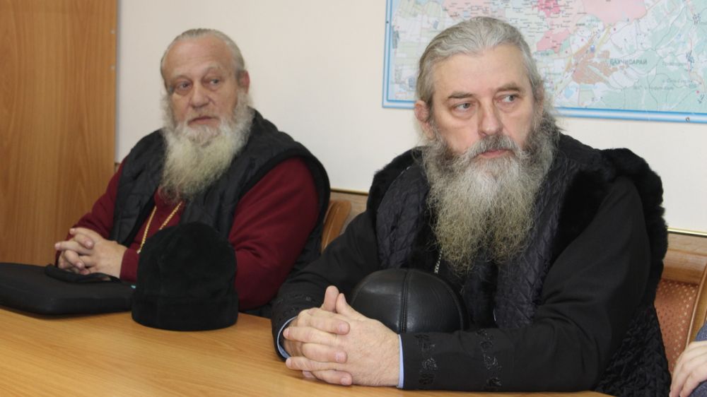 В администрации обсудили вопросы оформления правоустанавливающих документов на культовые объекты в Симферопольском районе