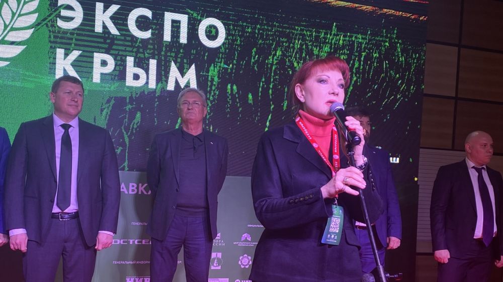 Елена Элекчян приняла участие в открытии XI международной аграрной выставки «АгроЭкспоКрым 2023»