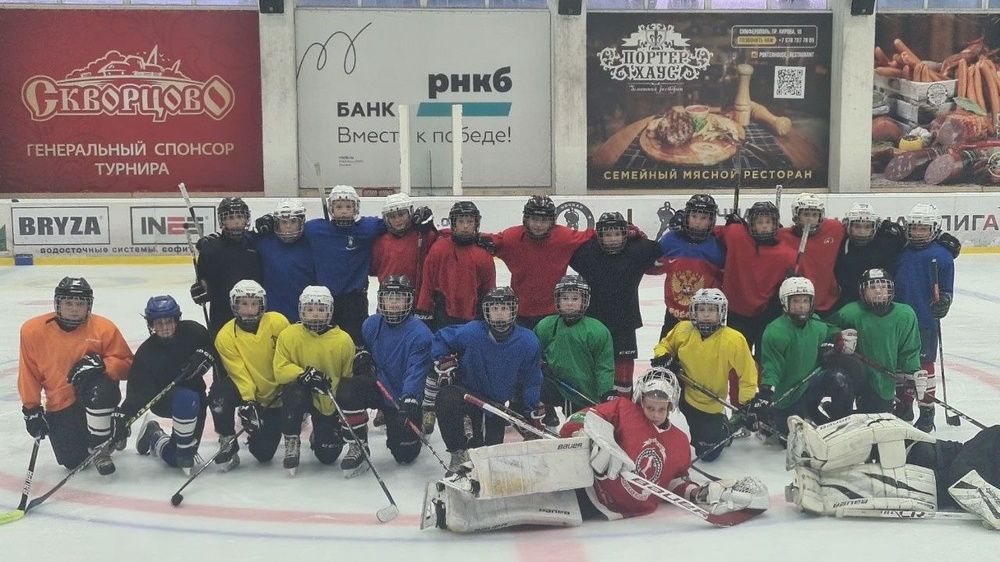 Все желающие приглашаются на хоккейный матч в Симферополе