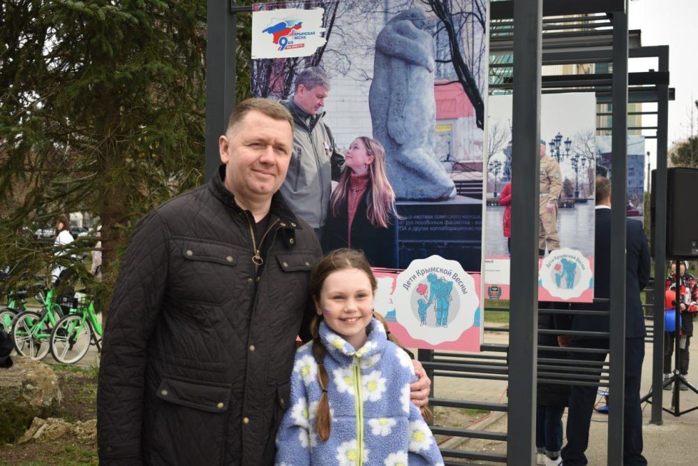 Михаил Афанасьев: Сегодня в крымской столице мы открыли фотовыставку &quot;Дети Крымской весны&quot;!