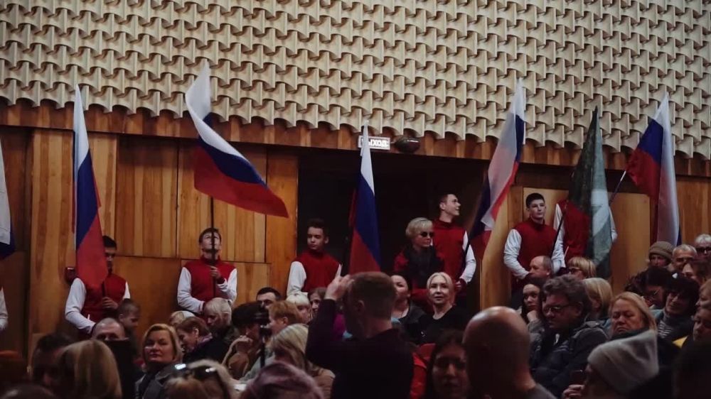 16 марта в Сакском районе состоялся праздничный концерт, посвященный 9-й годовщине Общекрымского референдума и Дню воссоединения Крыма с Россией