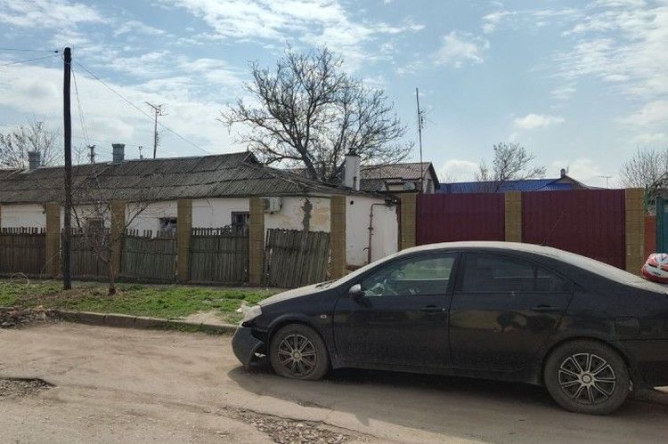 «Все начало рушиться, а дым шел отовсюду»: продавец магазина в Джанкое, который повредило из-за атаки украинских БПЛА, рассказала о случившемся
