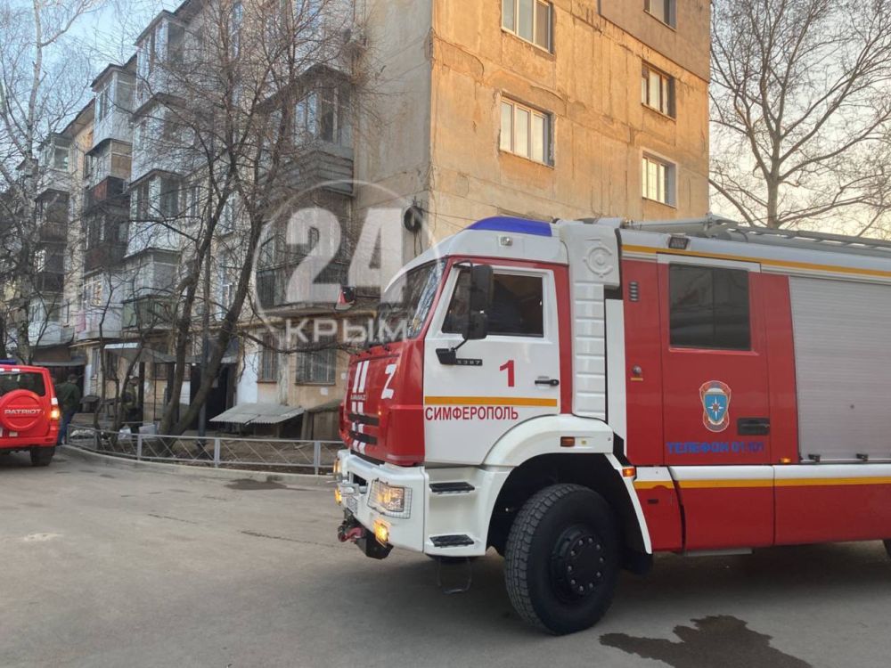 Спасатели потушили пожар в Симферополе, где погибли мать и двое детей