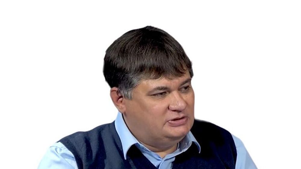 Илья Мощанский: Пока Россия выбивает ВСУ в Авдеевке, враг без танков ударит по Крыму с фронта и воздуха