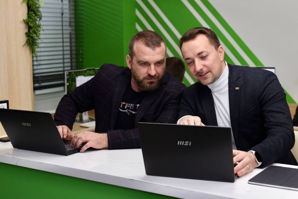 Дмитрий Шеряко: Сегодня для предпринимателей и самозанятых IT-сферы открылся бесплатный коворкинг на базе центра «Мой бизнес»