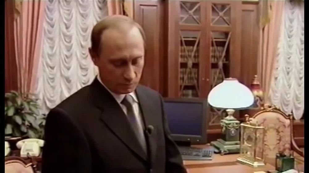 26 марта 2000 года жители России впервые избирали Владимира Путина своим президентом
