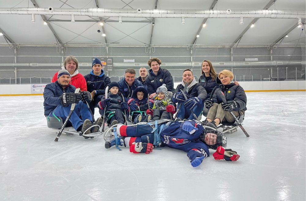 Следж-хоккей и спорт без границ: в Симферополе открыли новую секцию для детей с особенностями
