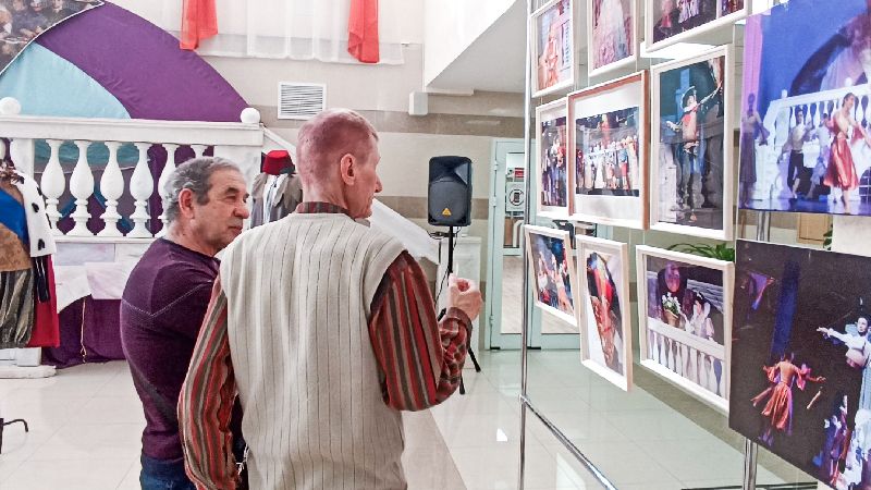 В Центральной библиотеке Крыма представлена экспозиция «Возвращение Демиургов – версия II»