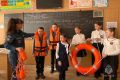 В Крыму сотрудники ГИМС МЧС России напомнили школьникам правила поведения у водоемов