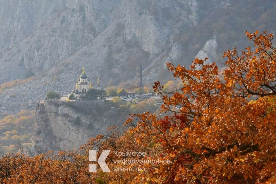 Осенний Крым Форос храм