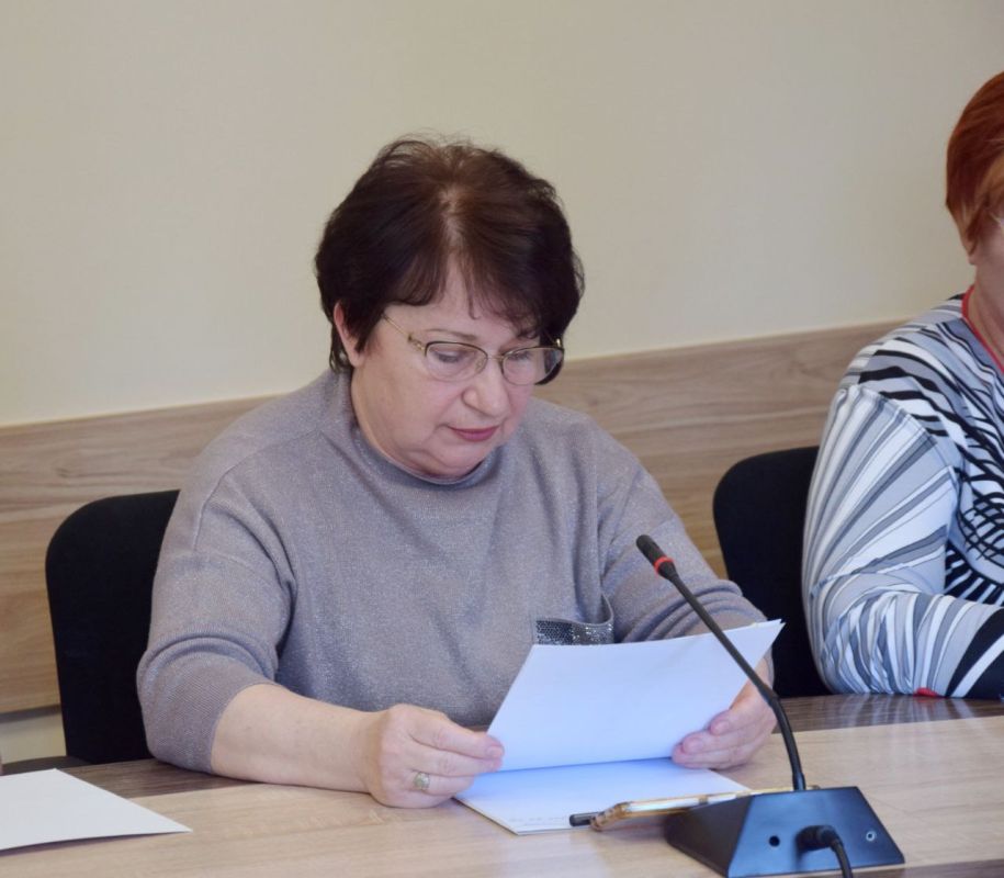 Эммилия Леонова: Приняла участие в заседании Общественной комиссии по ...