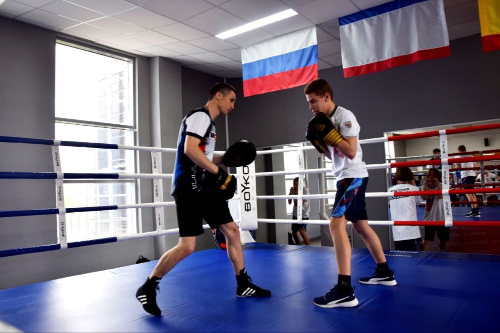 Дворец спорта секции