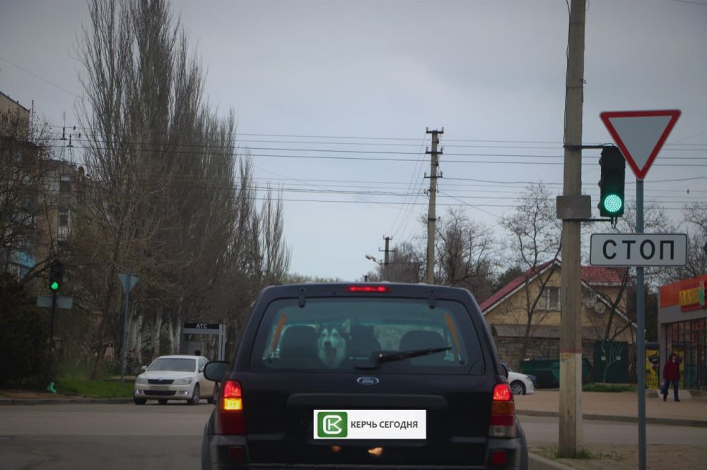 Керчь апрель. Керчь апрель