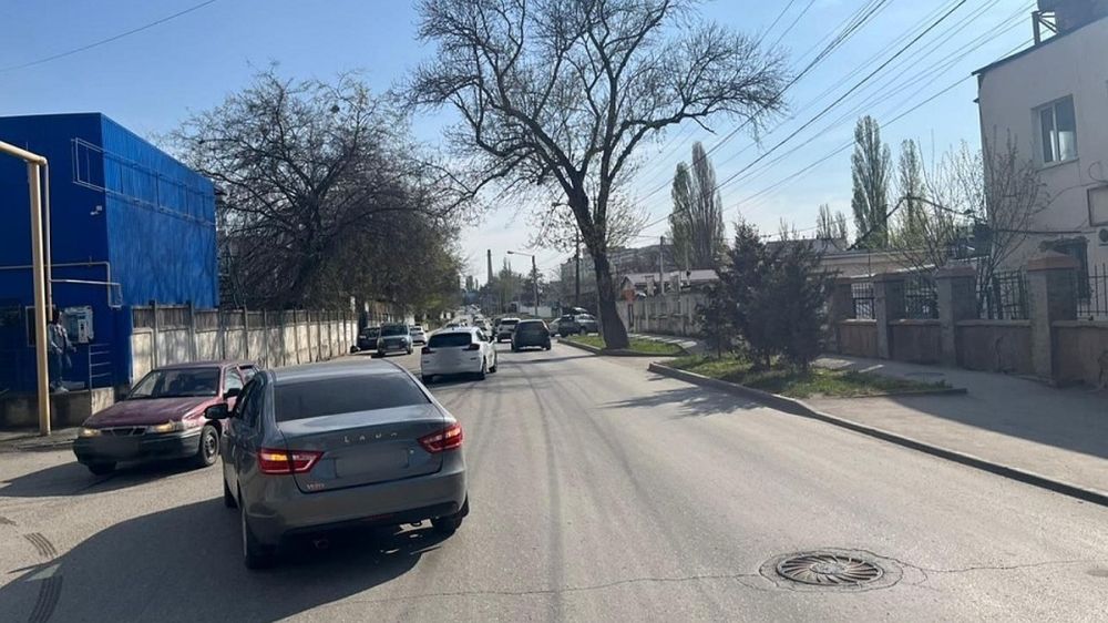 Появилось видео с моментом ДТП в Симферополе, в котором пострадали двое  пешеходов - Лента новостей Крыма