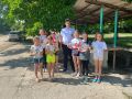 В День защиты детей сотрудники Госавтоинспекции Нижнегорского района напомнили детям о безопасном поведении на дорогах