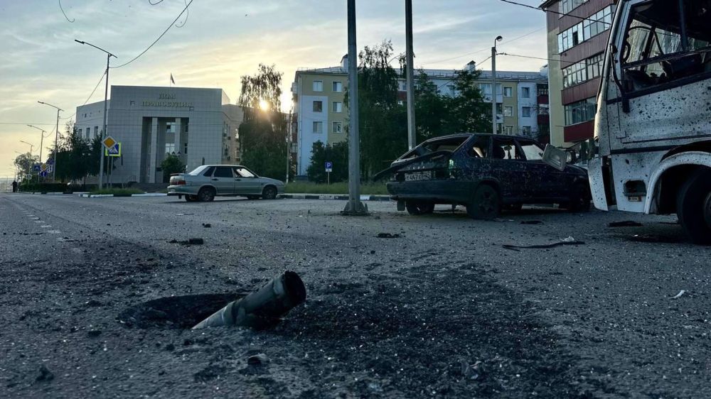 ВСУ ударили по дороге в Белгородской области - погибли два человека