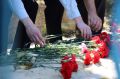 В Севастополе сотрудники и кадеты органов внутренних дел возложили цветы к могиле Михаила Македона