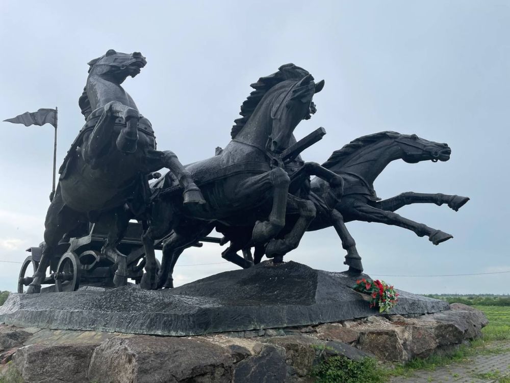 Исторические памятники борющейся за существование Каховки — в объективе Александра Малькевича