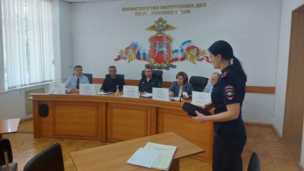 Уполномоченный по правам ребенка в Республике Крым принял участие в заседании круглого стола