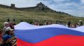 На территории Музея-заповедника «Судакская крепость» проведено патриотическое мероприятие «Вперед, Россия!»