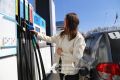 В Крыму бензин подешевеет на 1,5 рубля