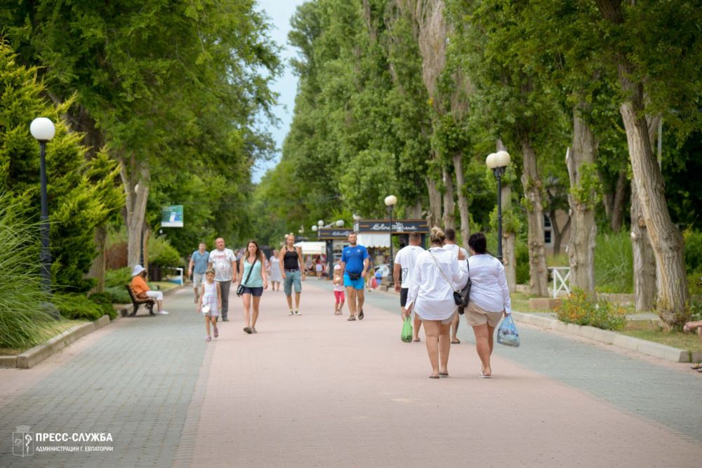 Погода в Евпатории в августе