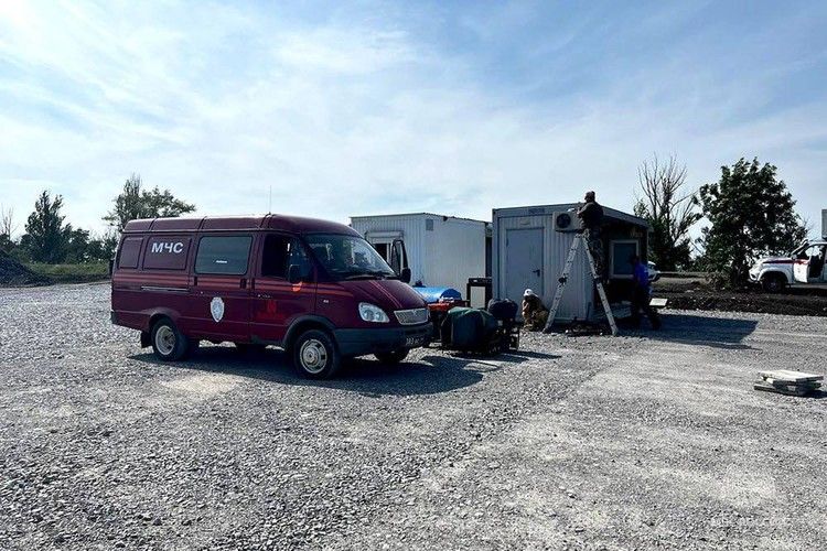 Перехватывающая парковка и мобильный пункт МЧС: Обстановка на дорогах ...