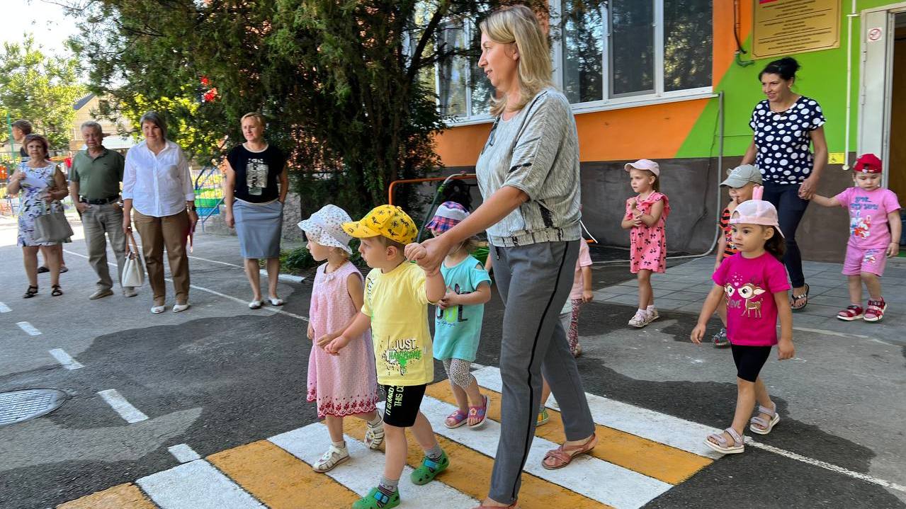 В Джанкое началась приёмка образовательных учреждений к новому учебному году.  - Лента новостей Крыма