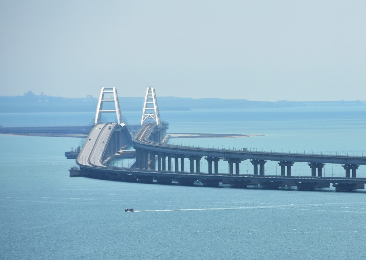 В очереди на Крымский мост стоит свыше 1500 автомобилей - Лента новостей  Крыма