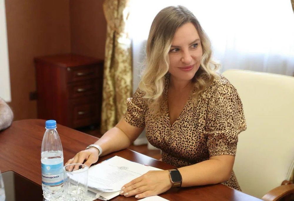 Крым министр спорта торубарова. Васильева Юлия Владимировна Иваново. Юлия Васильева Иваново правительство. Панфилова Наталья Андреевна. Зелова Оксана Витальевна.