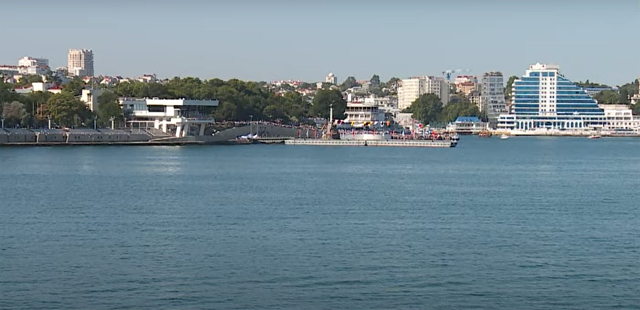 В связи с аварией на водоводе в Севастополе остановят паром - Лента  новостей Крыма