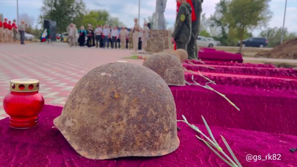 В Крыму с воинскими почестями перезахоронили останки 247 красноармейцев