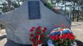 Вадим Бахметьев возложил цветы к памятному знаку в память о воинах русской армии, умерших от ран и болезней в период Крымской войны 1853–1856 годов