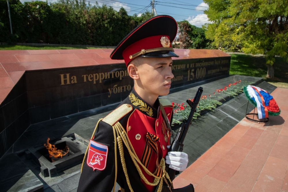 Крымчанин z. Аллея воинской славы и доблести Самбекские высоты. Аллея воинской славы Назарово. Аллея воинской славы Волгодонск. Дмитриев город воинской славы.