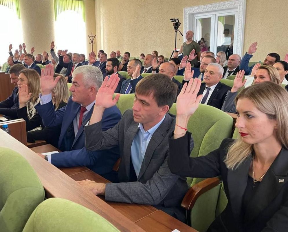 На втором заседании Херсонской областной Думы Владимир Сальдо единогласно избран губернатором