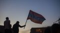 "Поздравляю Россию с уничтожением штаба ЧФ": Провокаторы в Армении подняли флаги США и Украины