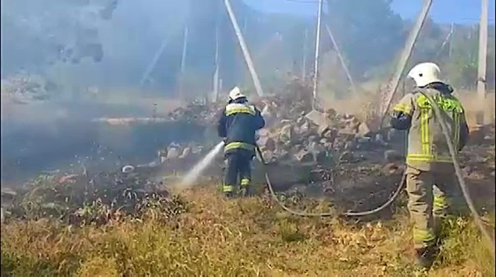 Пожарные МЧС России ликвидировали пожар в  Ялте