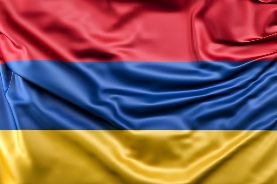 Армения якобы может «прийти и забрать» российские города Сочи и Армавир, а также Крымский полуостров, который, как считают в республике, на 70 процентов является армянским