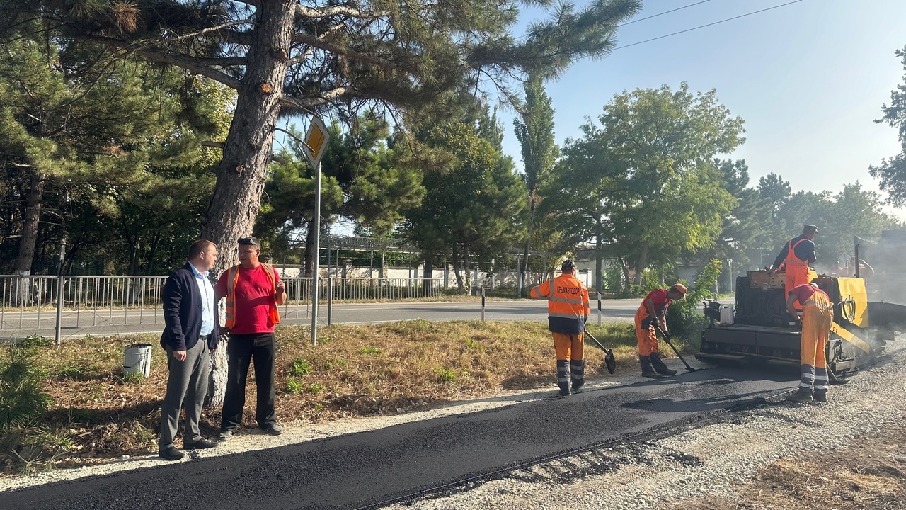 В селах Нижнегорского района продолжаются мероприятия по благоустройству  территорий - Лента новостей Крыма