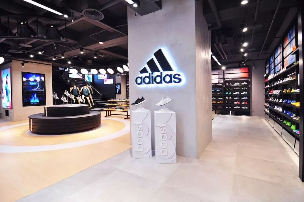    :.   Adidas      .   ,   ...